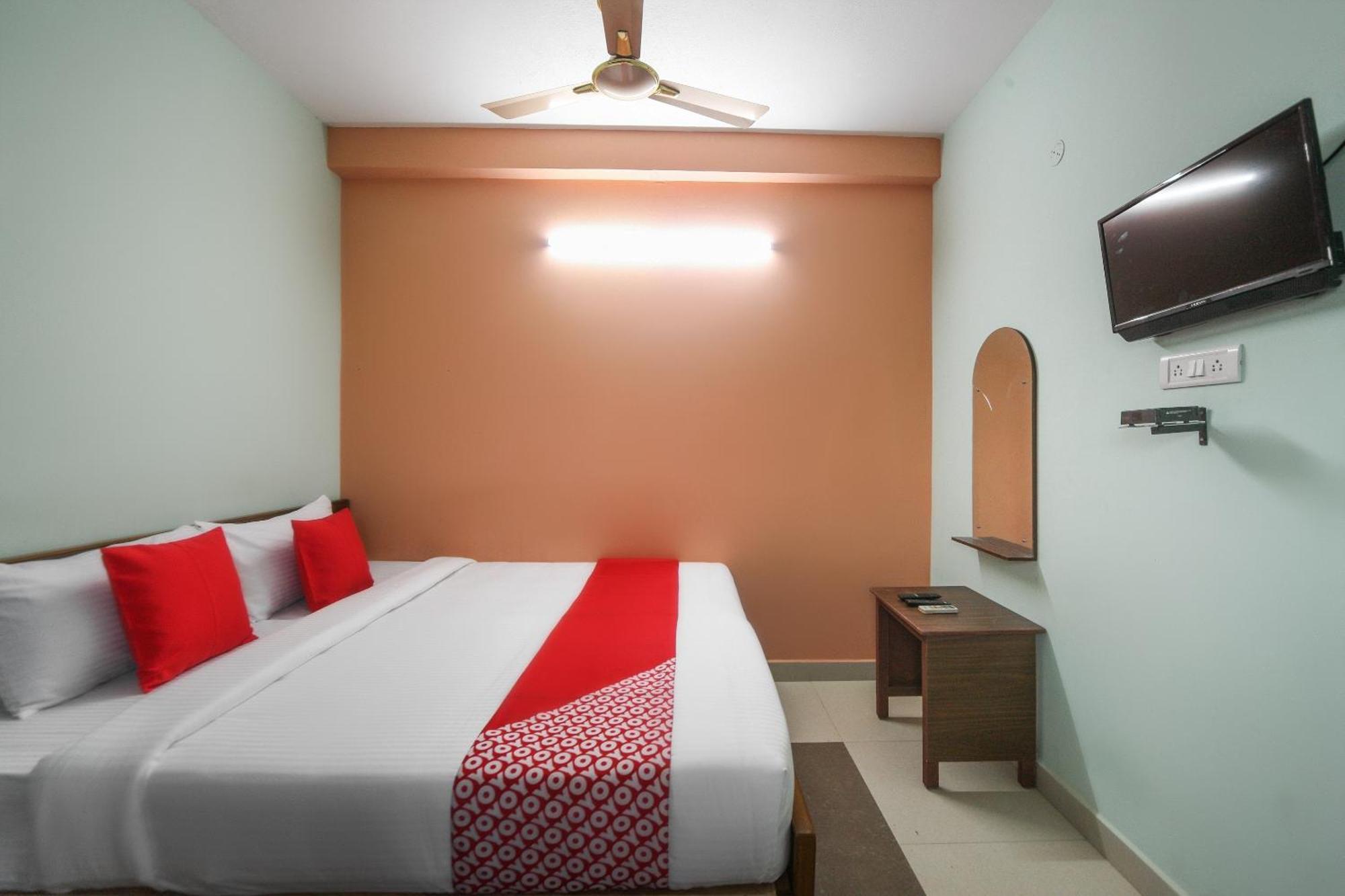 Oyo Modern Guest House Chennai Dış mekan fotoğraf