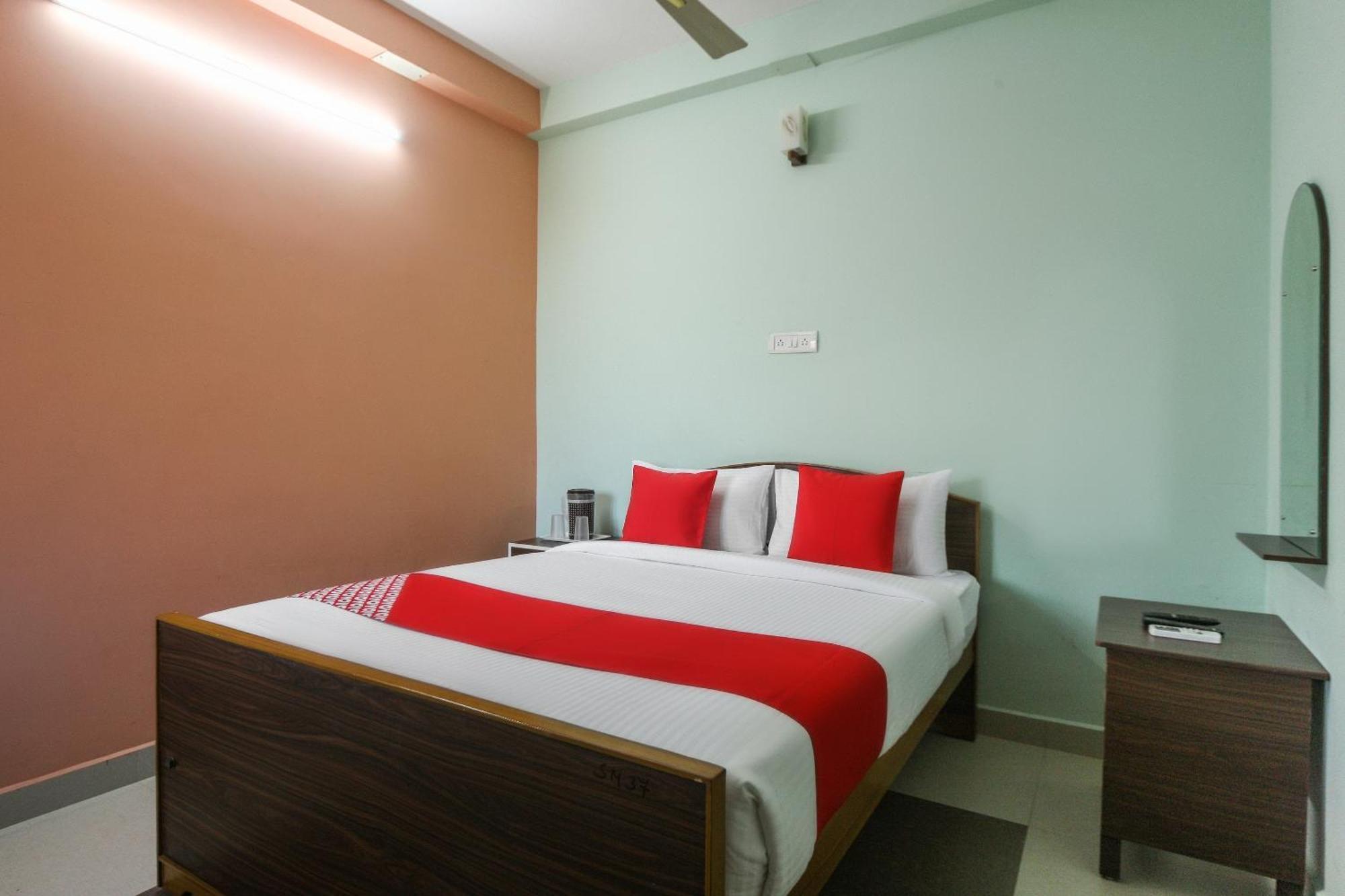 Oyo Modern Guest House Chennai Dış mekan fotoğraf