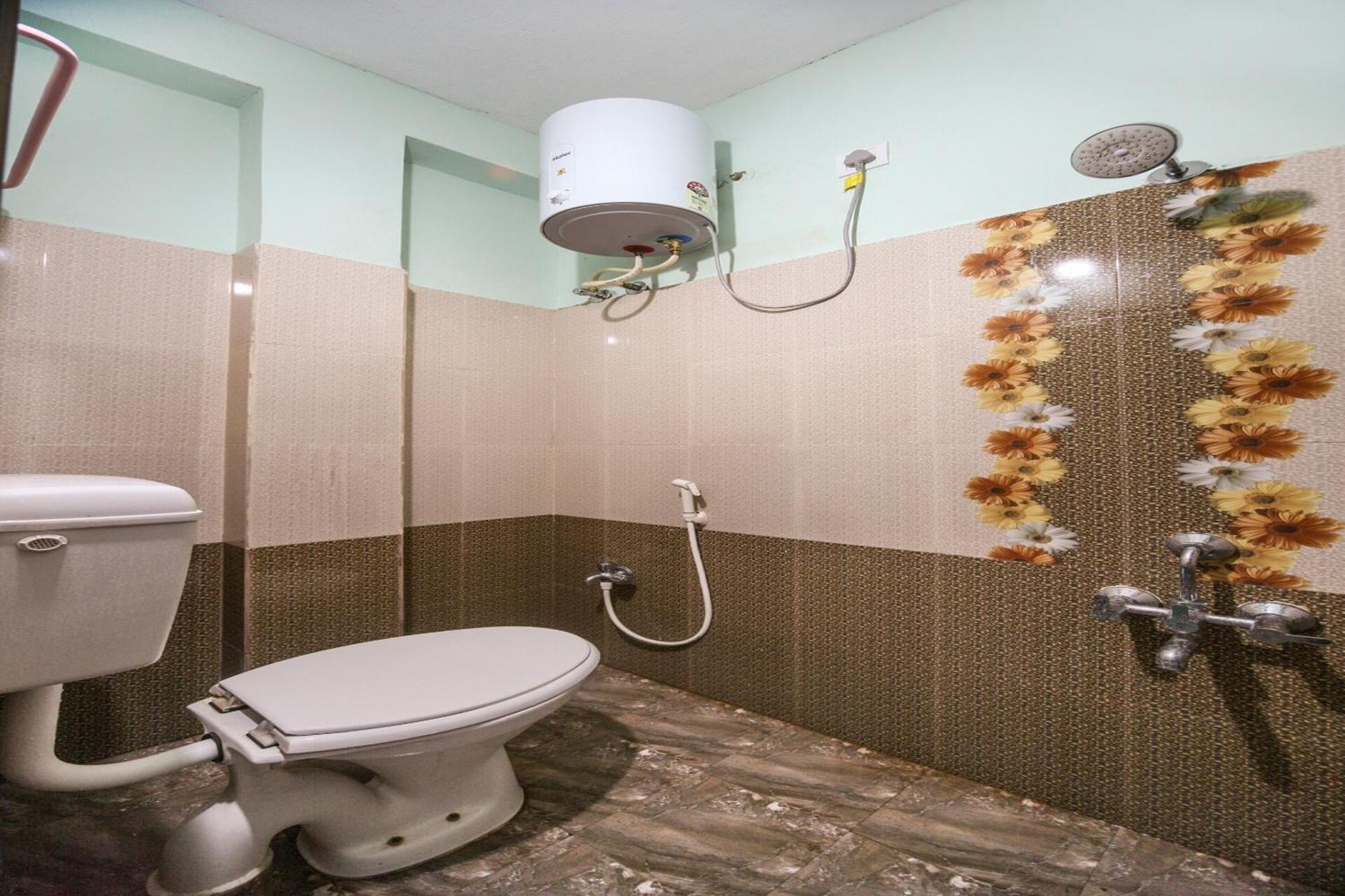 Oyo Modern Guest House Chennai Dış mekan fotoğraf